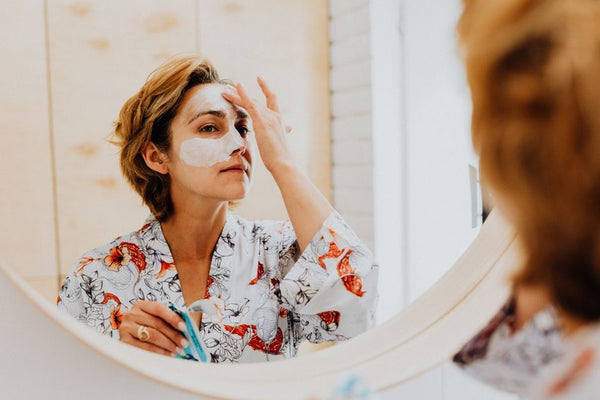 Retinol İritasyonu Yaşadığınızda İlk 72 Saat: Acil Müdahale Rehberi